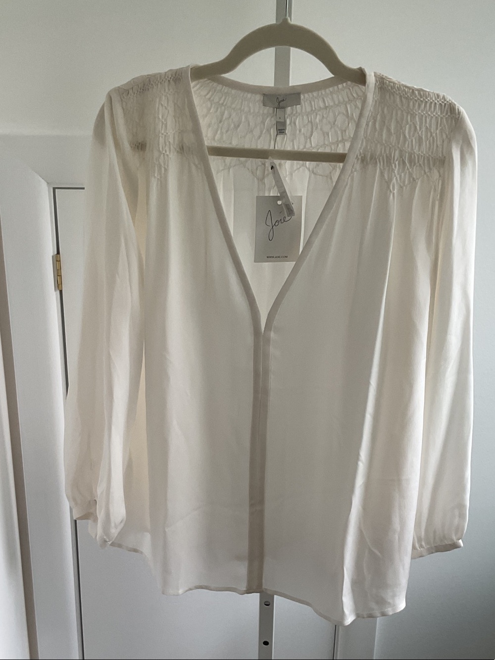 Joie Leyva 100% Silk Blouse Large 🎀 Flawed